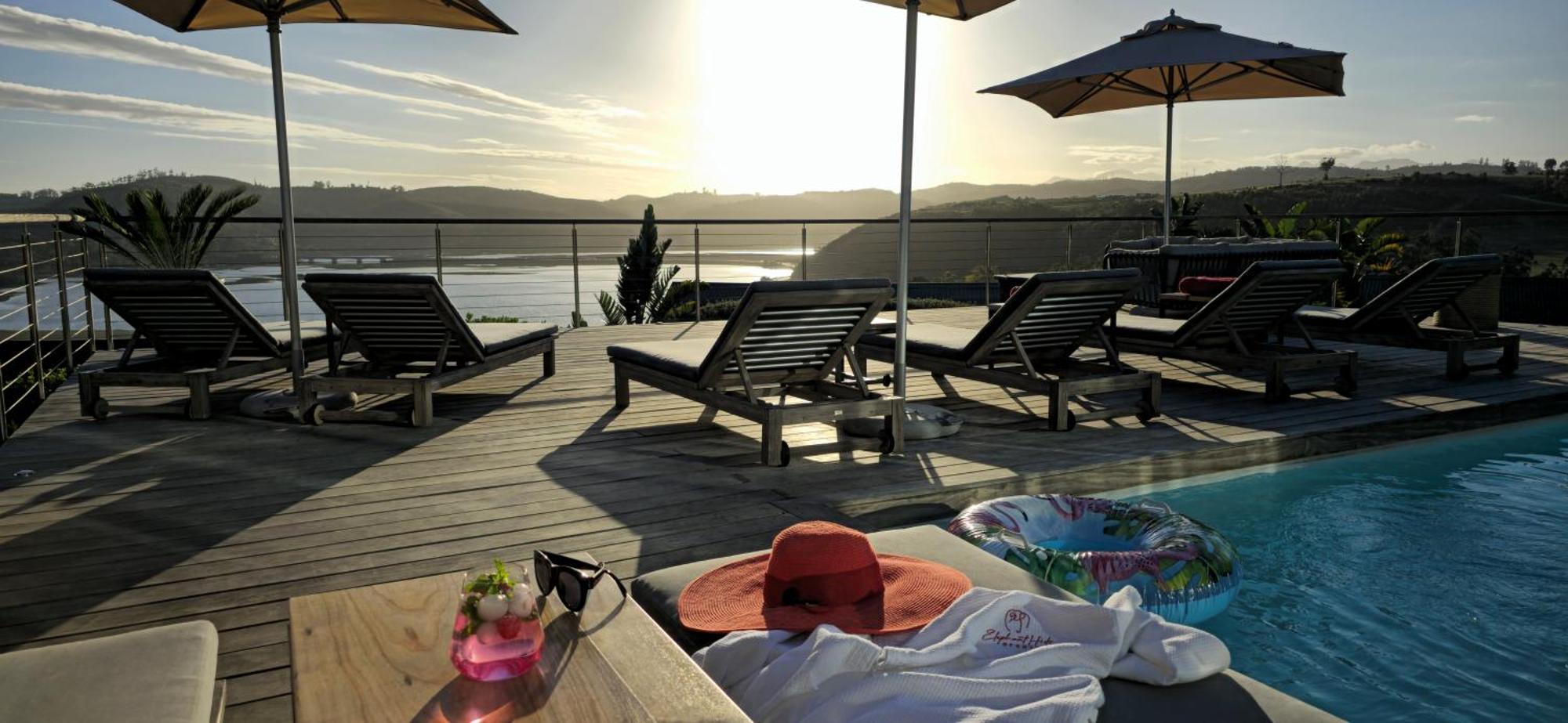 Elephant Hide Of Knysna Guest Lodge מראה חיצוני תמונה