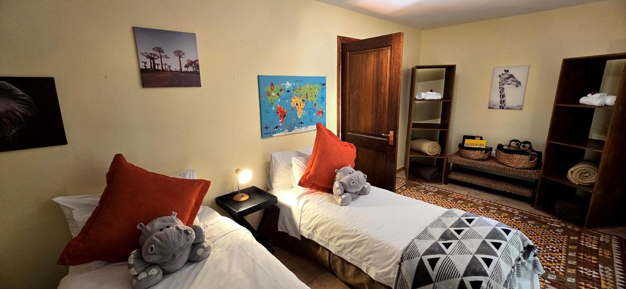 Elephant Hide Of Knysna Guest Lodge מראה חיצוני תמונה