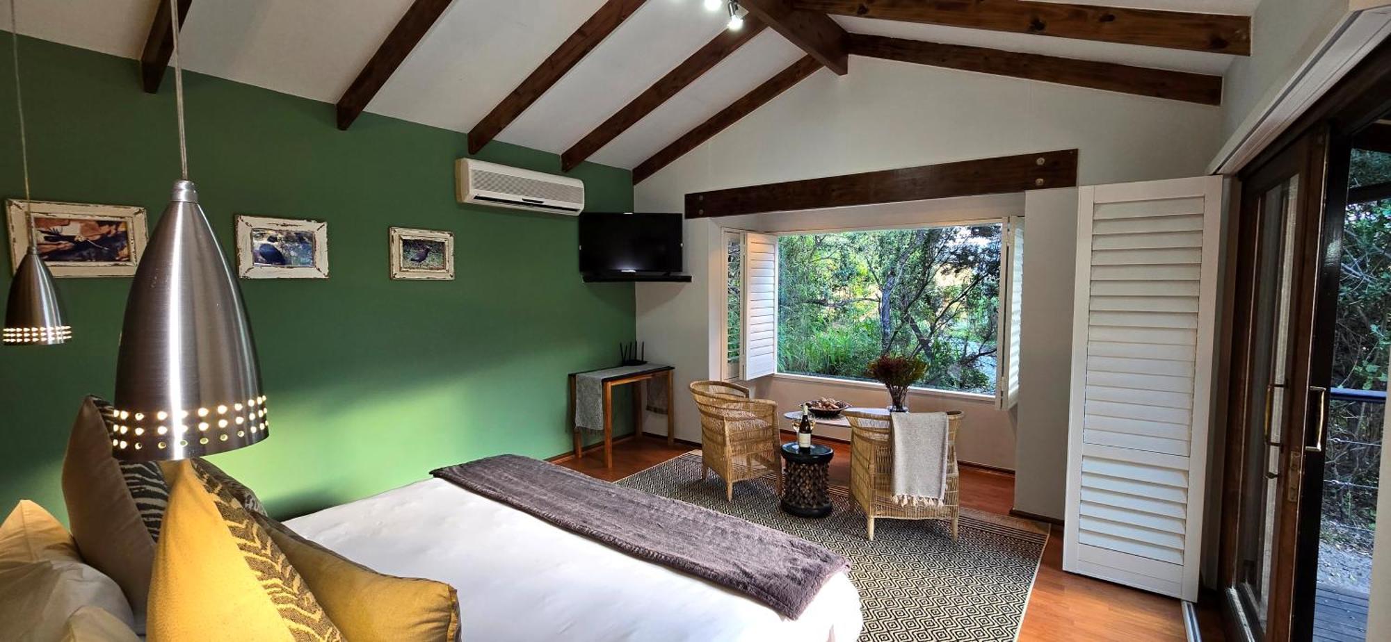 Elephant Hide Of Knysna Guest Lodge מראה חיצוני תמונה